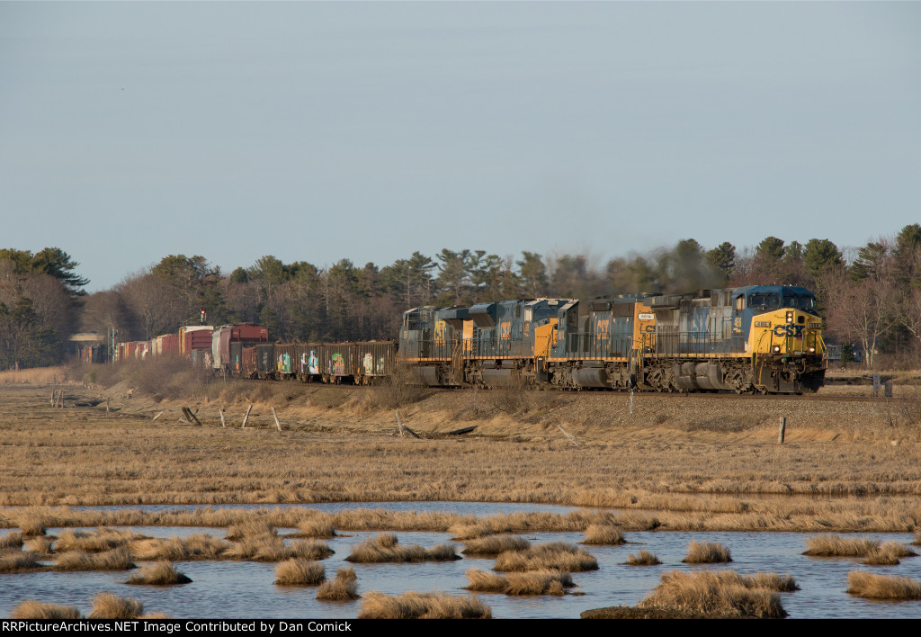 CSXT 486 Leads M427 at the Scarborough Marsh